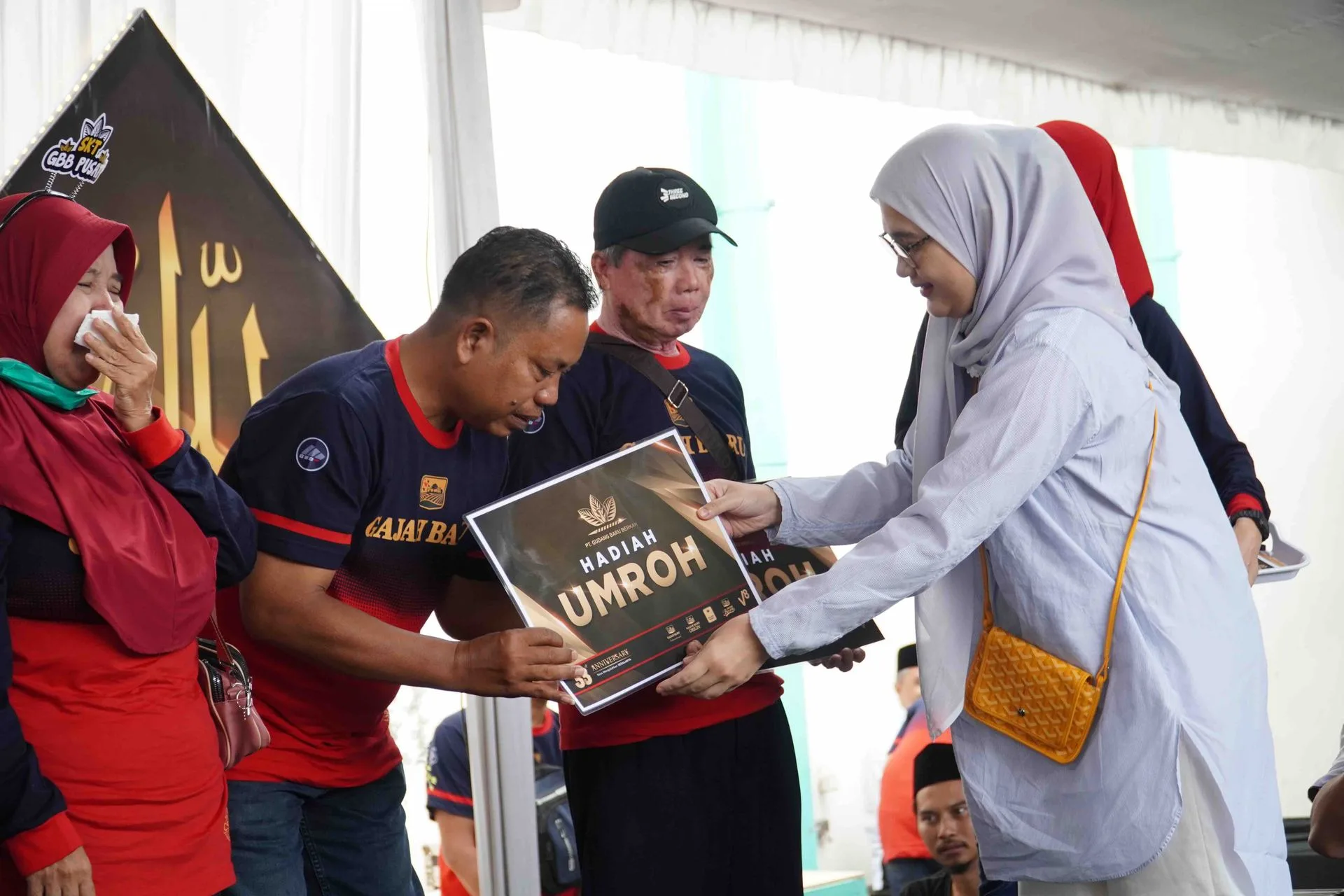 Umrah award presentation